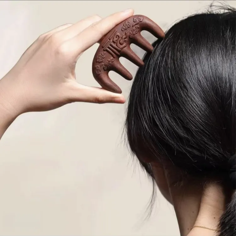 古法天然何首乌香梳乌发养发古法香自然梳黑全龄通用