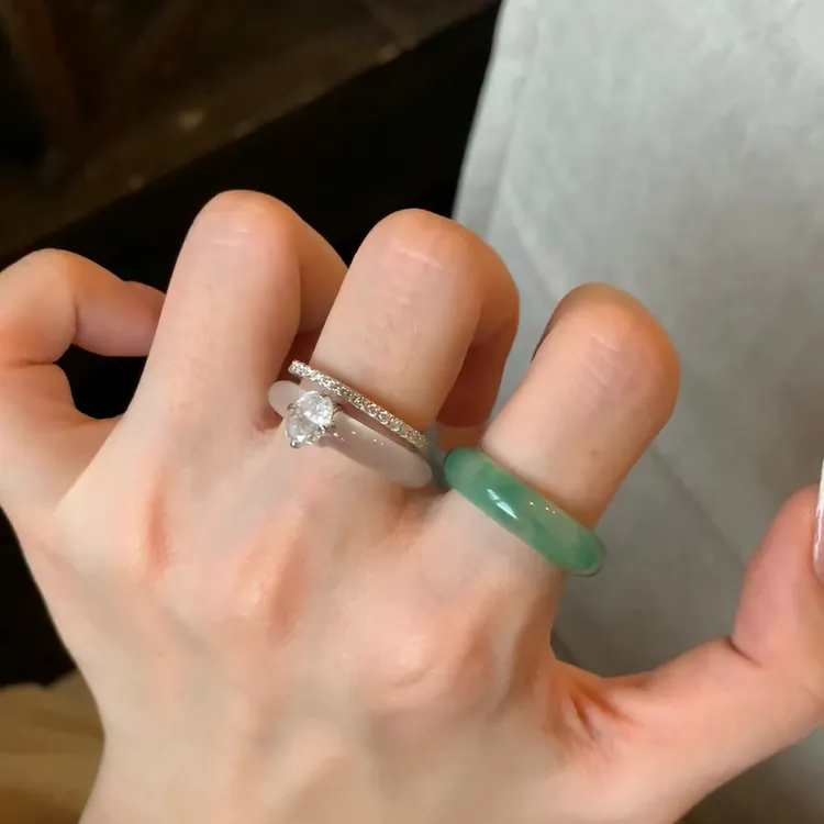 水冰鸽子蛋天然玉髓新中式指环戒指百搭精致