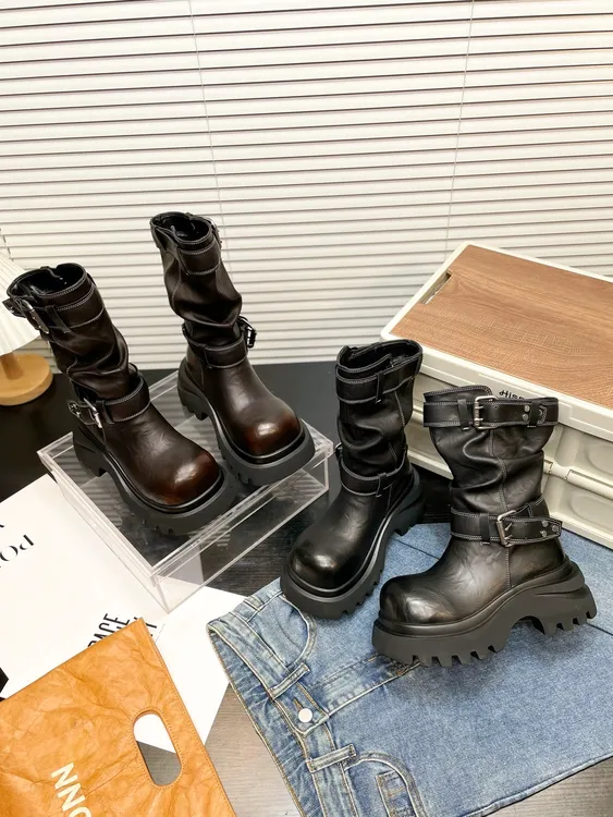 【001-050】马丁靴擦色大头褶皱金属扣机车短靴堆堆裤管靴辣妹女鞋