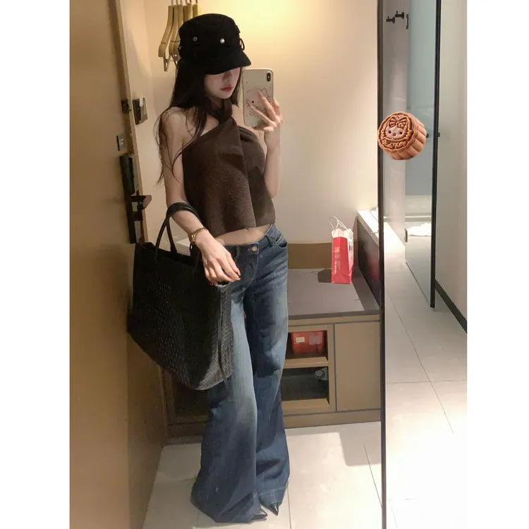 时尚性感外穿挂脖吊带背心女高级设计感短款上衣配显瘦休闲裤套装
