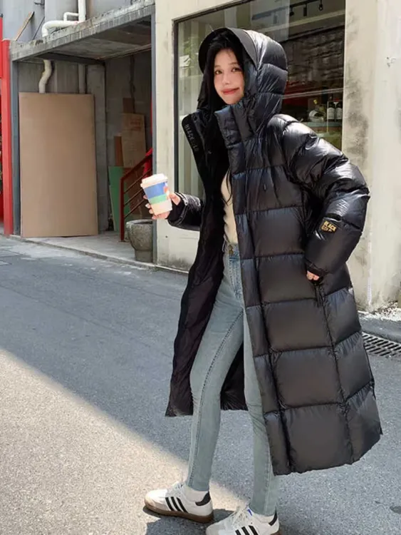 404连帽款黑金鹅绒羽绒服2025女款简单百搭高端洋气个性长款外套