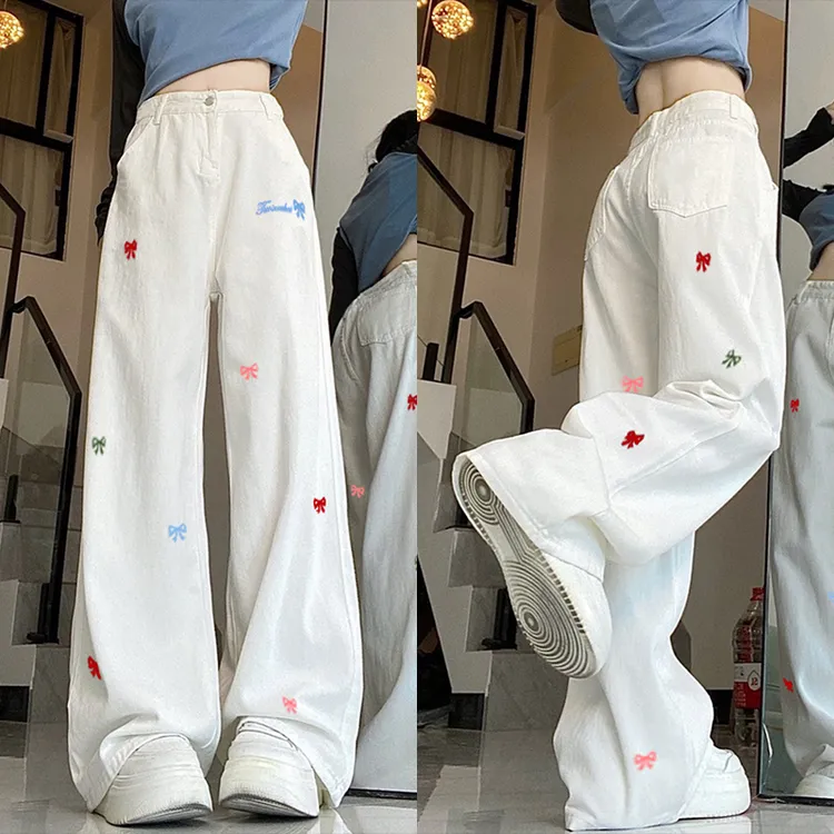 美式高街牛仔裤女白色刺绣休闲百搭高腰显瘦宽松直筒阔腿拖地裤子