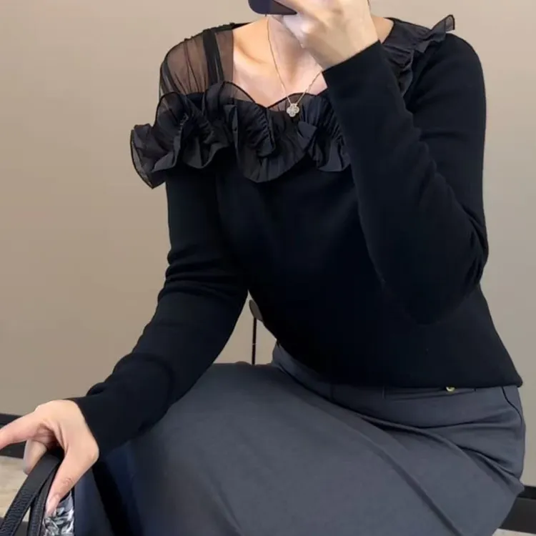 今年流行穿搭2025秋冬新款温柔风蕾丝花边荷叶边设计小衫长袖上衣