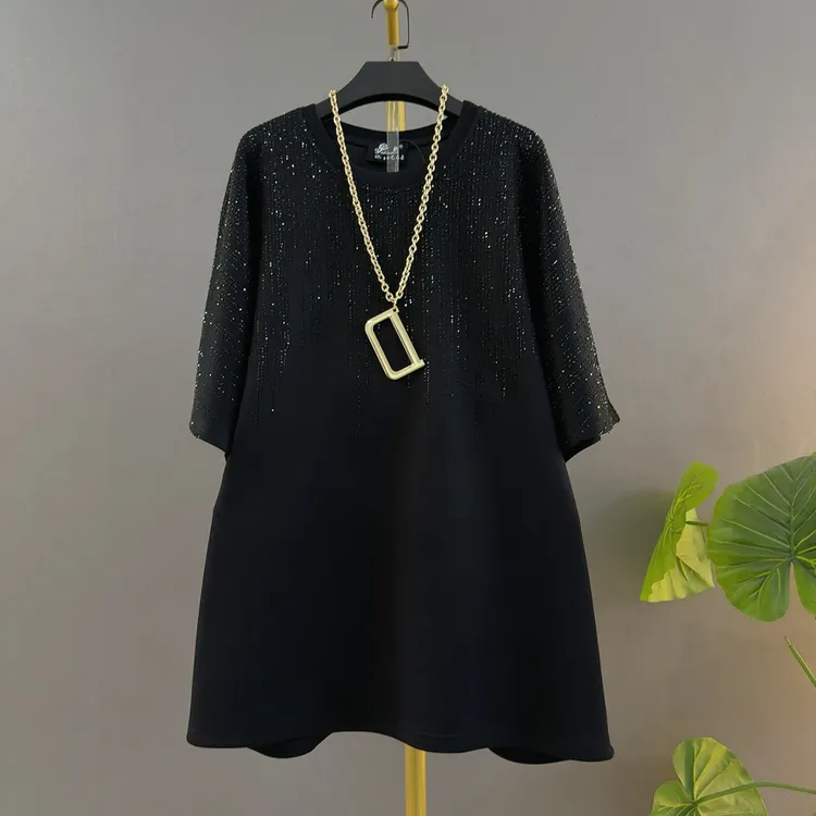 胖妹妹休闲新款圆领重工烫钻中长款宽松苹果型身材大码女装半袖