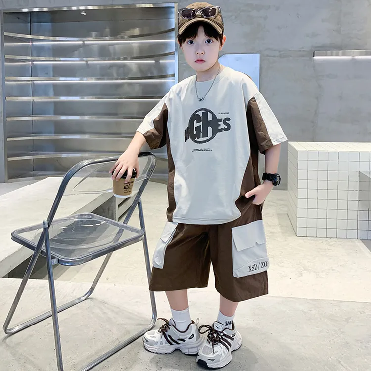 男童夏装儿童休闲套装2025新款痞帅炸街中大童男孩夏季薄款两件套