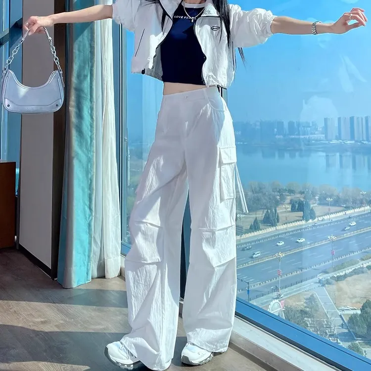 冰丝白色工装裤女夏季薄款2025新款超火酷飒风美式速干阔腿运动裤