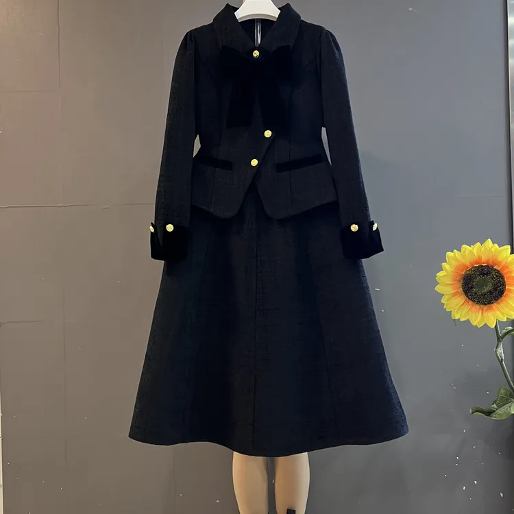 新款法式小香风蝴蝶结显瘦上衣➕半身裙时尚洋气两件套