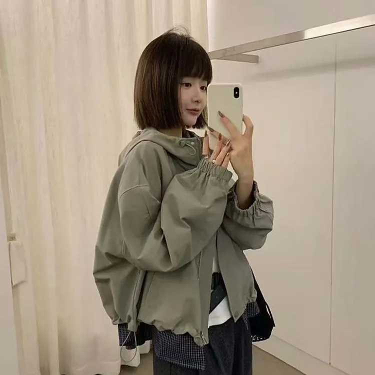 2025秋季新款韩版休闲格子拼接连帽工装外套女宽松百搭短款夹克