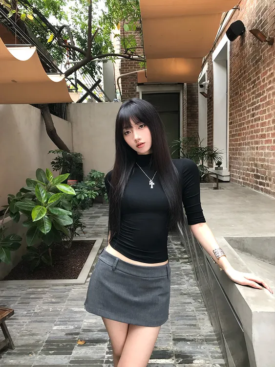女夏修身显瘦短款半高领半袖上衣美式辣妹正肩黑色短袖T恤