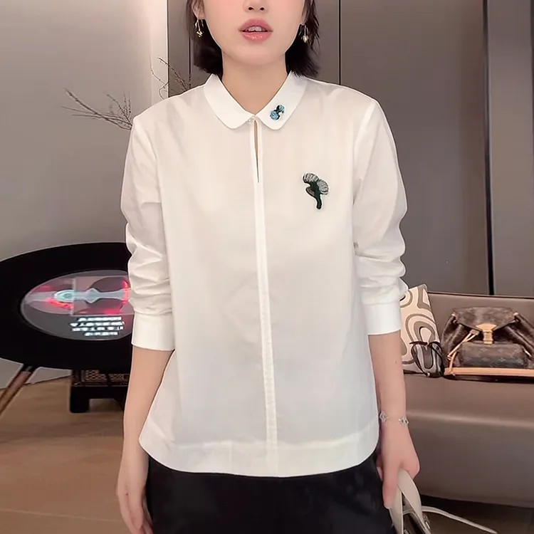 2025秋季新款女白色长袖衬衫重工钉珠洋气减龄显瘦叠穿打底上衣