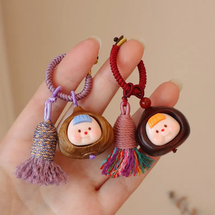 新款天然木雕卡通可爱板栗多妹大蒜挂件绿禅木手机链包包钥匙扣礼