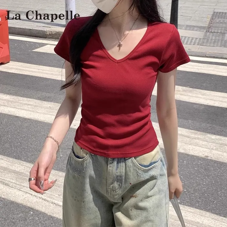 拉夏贝尔辣妹红色正肩短袖t恤女夏季2025新款韩版修身显瘦V领上衣