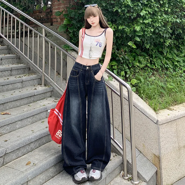 美式复古刺绣弯刀阔腿牛仔裤女新款高腰直筒宽松拖地裤显瘦显高