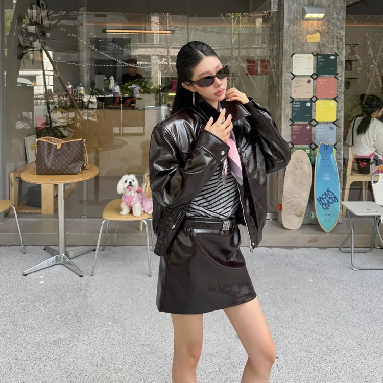 美式辣妹皮衣长袖外套女2025新款秋季气质百搭宽松显瘦百搭半身裙