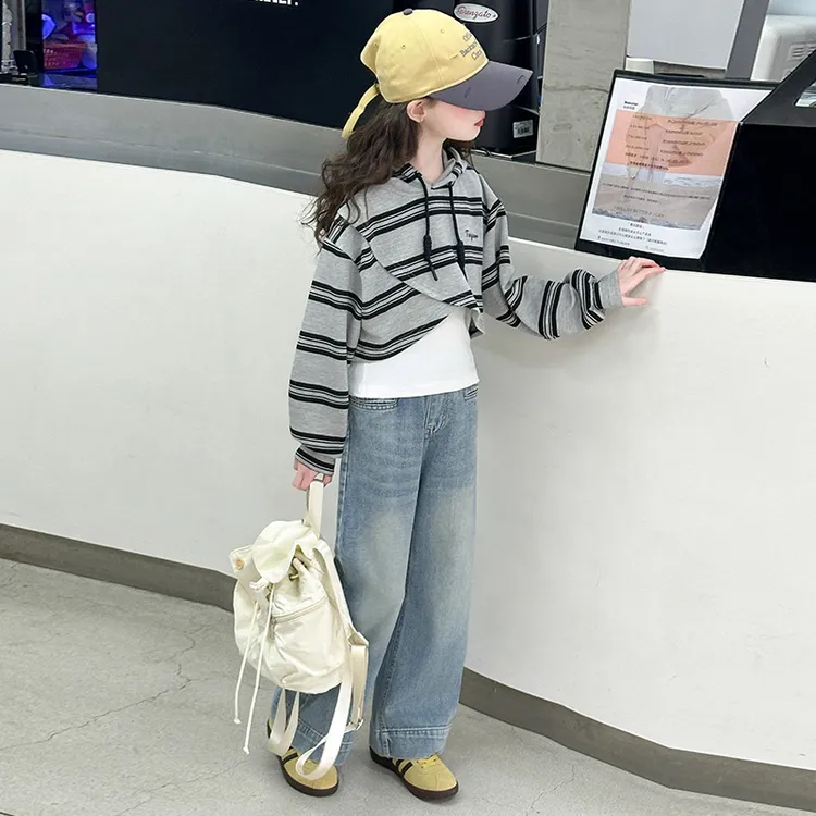 女童春秋休闲套装2025新款韩版时髦洋气中大童女孩春装卫衣三件套