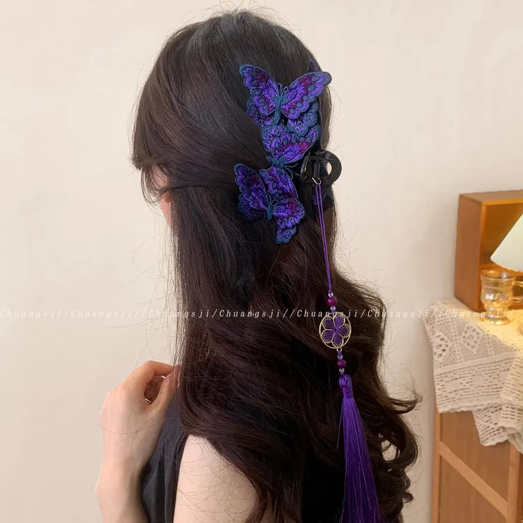 斑斓蝴蝶结~新中式手工刺绣蝴蝶发夹发饰发箍后脑勺抓夹鲨鱼夹