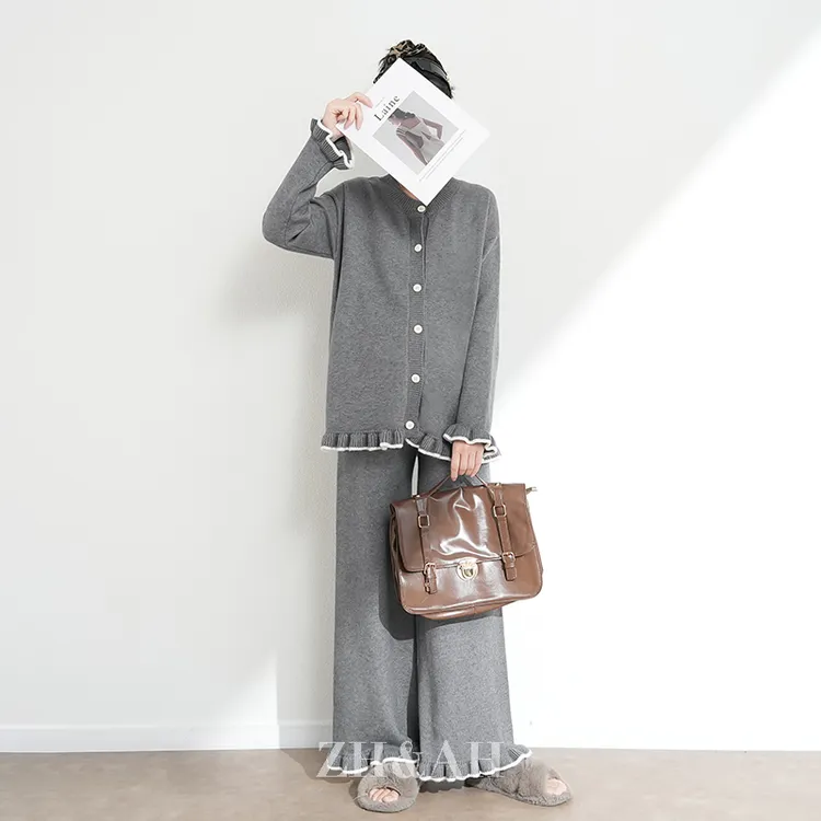 ZH&AH【可可甜心】冬季新款时尚气质百搭设计师款孕期通勤毛衣套装