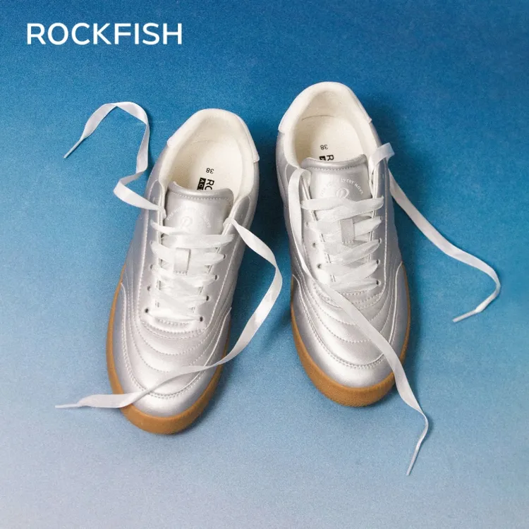 Rockfish 【明星同款】909 芭蕾风银色德训鞋平底运动休闲鞋秋季