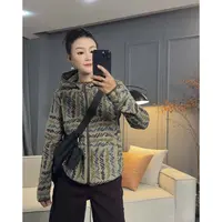 7855太谷休闲简约时尚印花百搭外套宽松厚款迷彩花口袋开衫