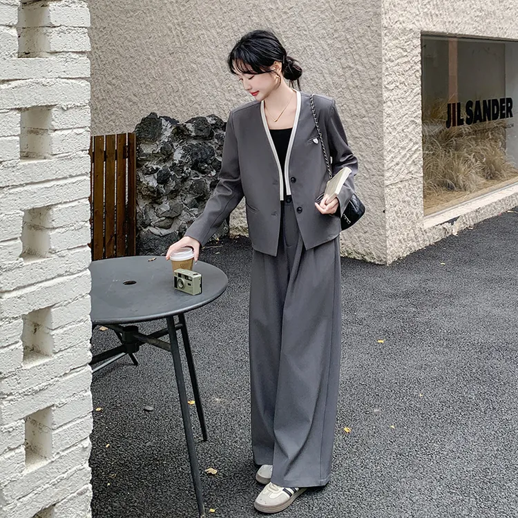 灰色韩系轻熟风小西装套装女春季2025新款气质高级感阔腿裤两件套
