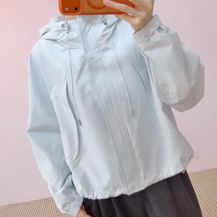 021冲锋衣宽松夹克短款连帽风衣外套W88021/GP