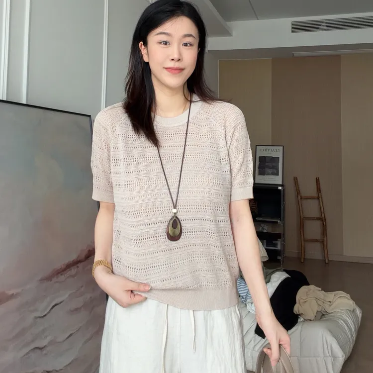 NANA【月牙针织】夏季圆领莱赛尔镂空针织T恤女精致短袖百搭C0909