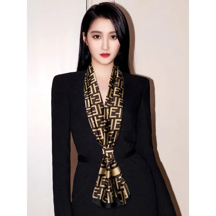棕色丝巾围脖领巾小长条形女咖色2025新款薄款洋气百搭薄老花围巾