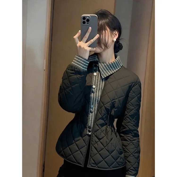 棉服女款冬季高端设计感巨好看气质收腰保暖黑色菱格纹夹棉厚外套