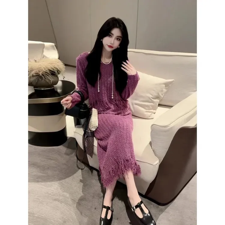 2025新款流苏软糯圆领毛衣半身裙套装女百搭时尚设计感小众两件套