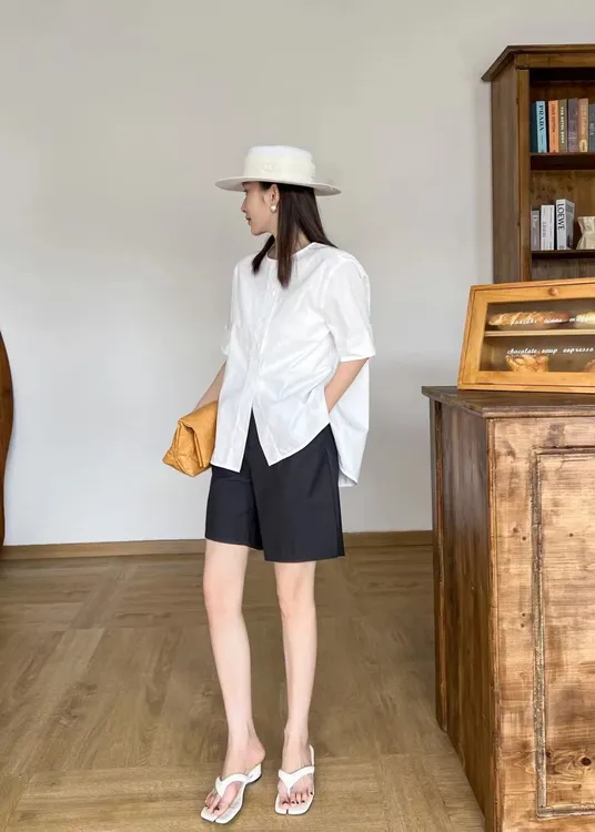 设计师款夏季百搭纯色纯棉圆领后开叉半袖中长款衬衫