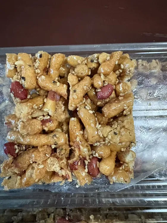 安徽无为老式鸡蛋散加花生酥脆香甜室休闲袋装小零食