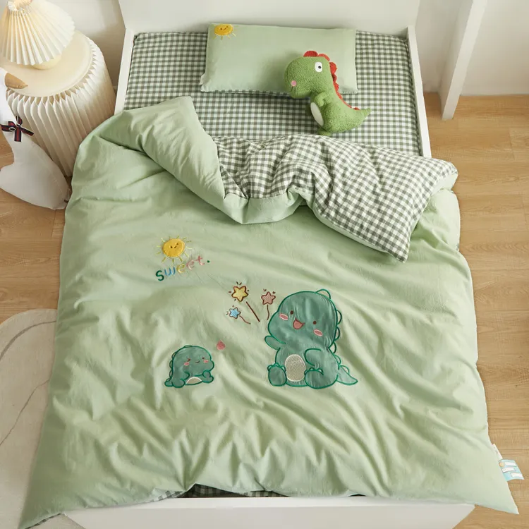 A类幼儿园午睡床品六、七件套被子三件套含芯纯棉水洗棉恐龙绣花款