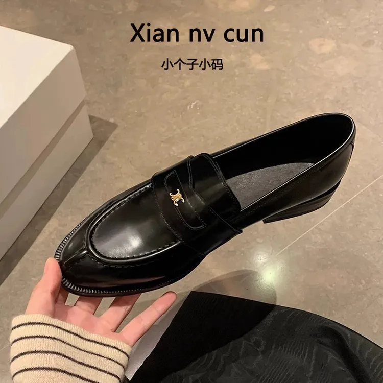 小个子小码英伦风圆头小金扣单鞋女内增高乐福小皮鞋女加绒