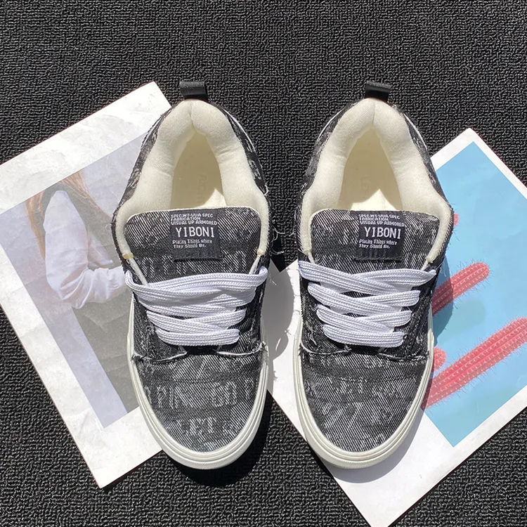 秋季新款爆款黑色低帮面包鞋胖胖鞋潮流厚底潮鞋学生小众休闲板鞋