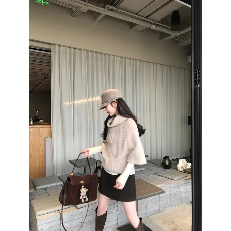 麻花针织套头斗篷毛衣女秋冬宽松高领打底针织衫棕色A字半身裙