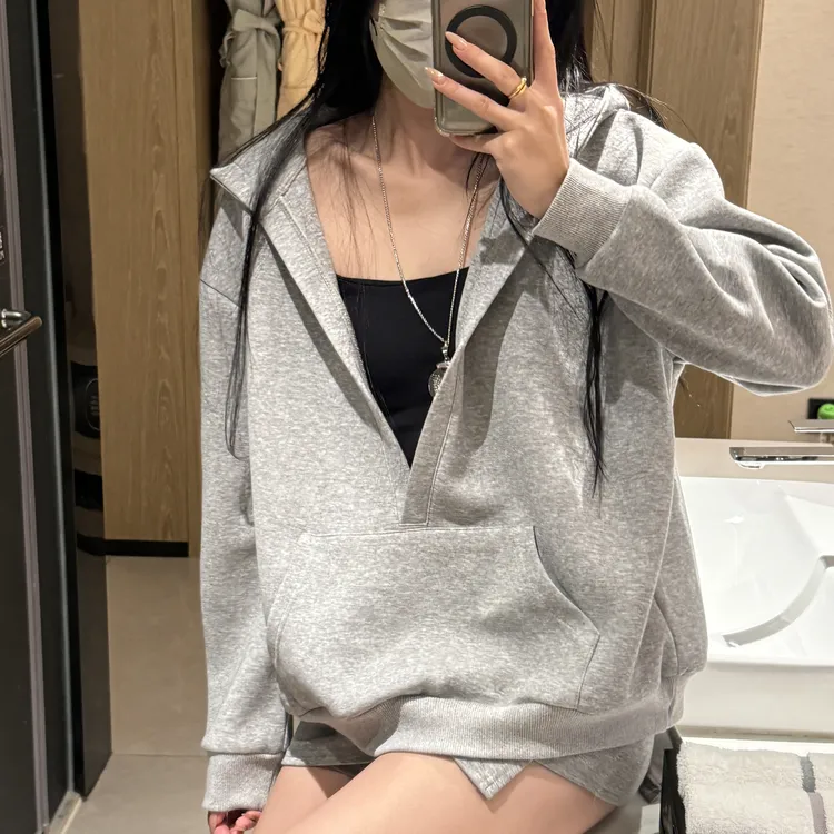 【奢感V领】2025欧若风春季宽松显瘦连帽简约卫衣时尚慵懒风连帽衫