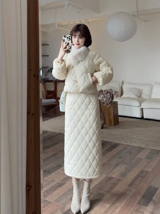 蕾英俊-暖杏-冬季新款保暖气质显瘦半裙