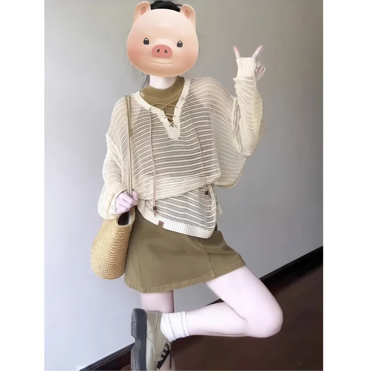 2025年夏季韩版宽松慵懒风针织衫女设计感叠穿防晒镂空时尚套装女
