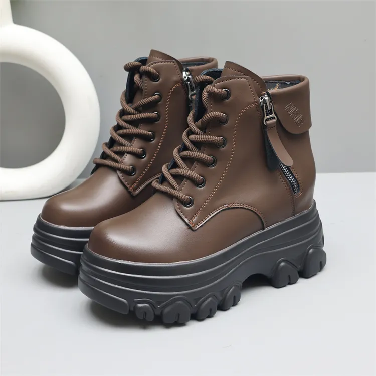 侧拉链防滑透气增高马丁靴机车靴百搭圆头秋季复古