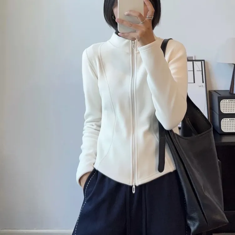 2025小暖炉显瘦直下摆保暖常规秋冬短外套开衫女加绒常规款高领