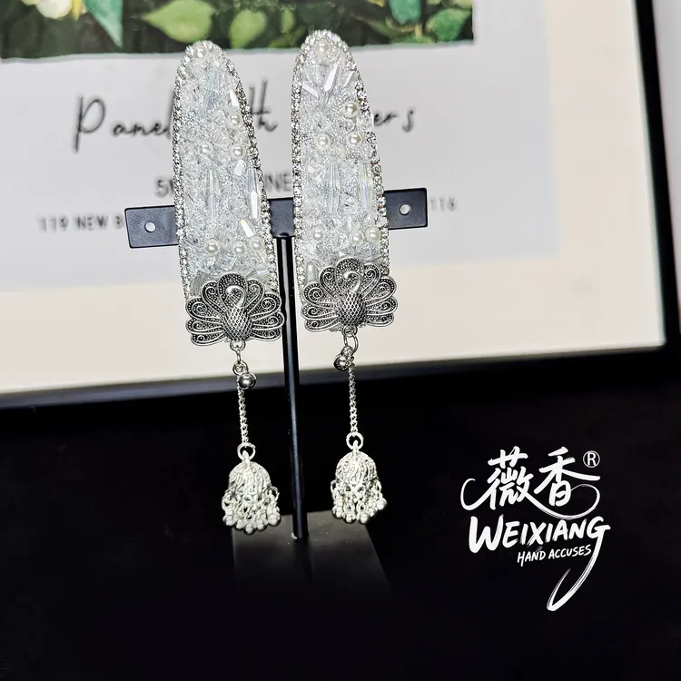 weixiang/薇香218原创设计感蝴蝶气质民族风复古侧边夹银色发卡