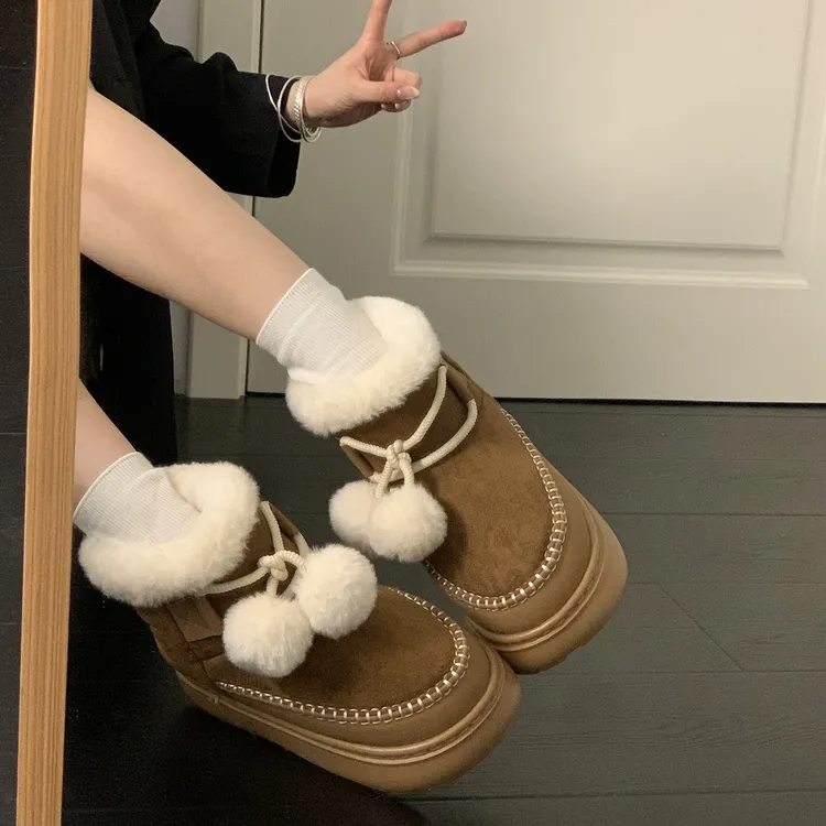 网红ins雪地靴女2025新款冬季皮毛一体加绒厚底抗寒保暖东北棉鞋