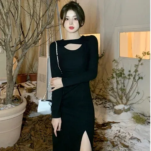 法式纯欲风镂空连衣裙女2025新款春秋高腰修身显瘦气质百搭开叉裙