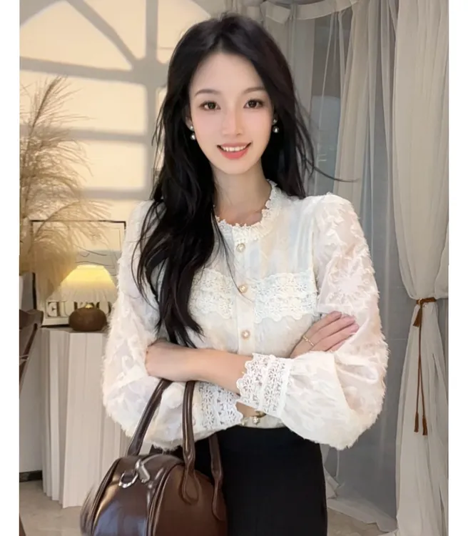 【全额运补】加绒加厚2025韩版立领蕾丝打底衫上衣超仙独特的衬衫女