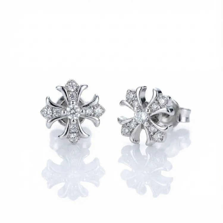 铜合金耳饰 BTSP S925银针复古十字架锆石满钻磁吸耳夹冷淡风耳饰