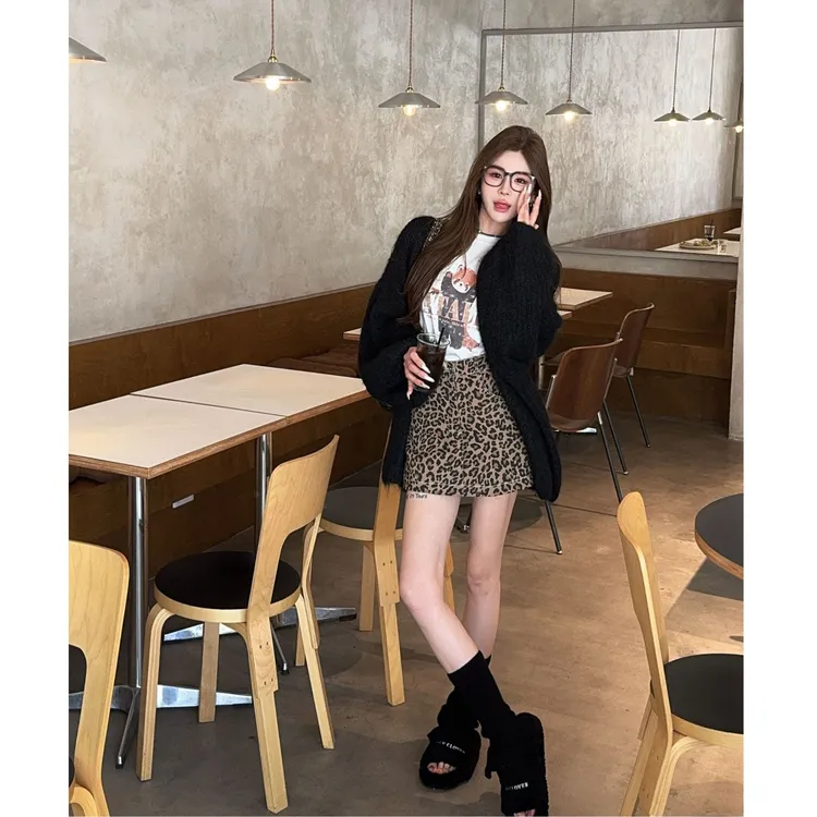 【苏黎艺术】早秋泡菜气质订制黑色慵懒风黑色针织开衫套装女S11146