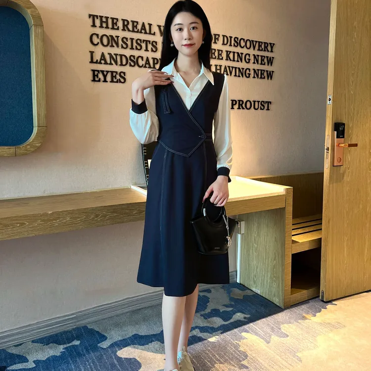 百花果【防褪色】2026春季新款气质丹宁蓝软牛仔假两件大码女连衣裙