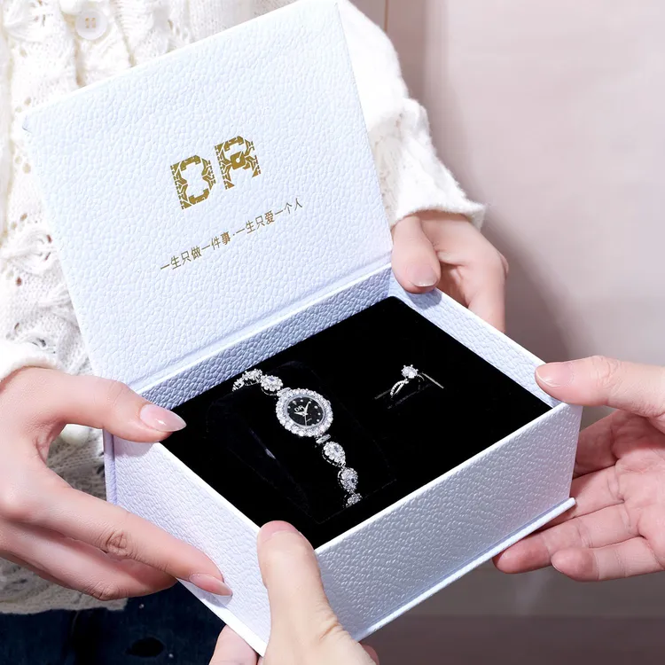 DR【情人节礼物】星空系列女士轻奢腕表ins风满钻送女友送老婆礼物商品图