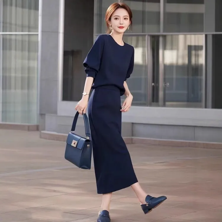 春装搭配一整套盐系炸街时尚高级感气质女神范高端蓝色职业套装女