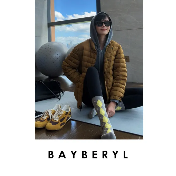 锁-BAYBERYL老贝可颂*蒙蒙口袋绗缝短轻时尚秋羽绒服 YRF5H1211